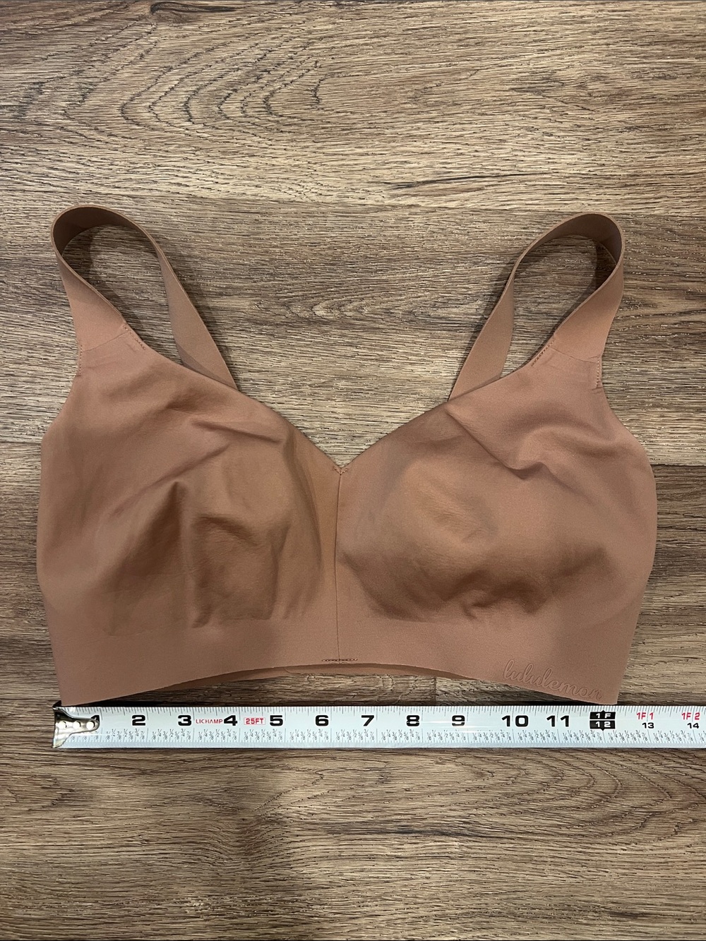 Lululemon Like Nothing Bra Nude 34DD like new wire free